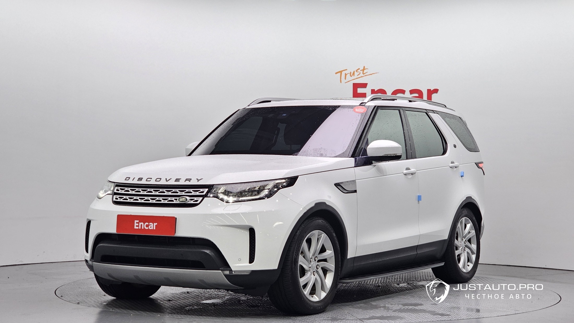 Автомобиль Land Rover Discovery