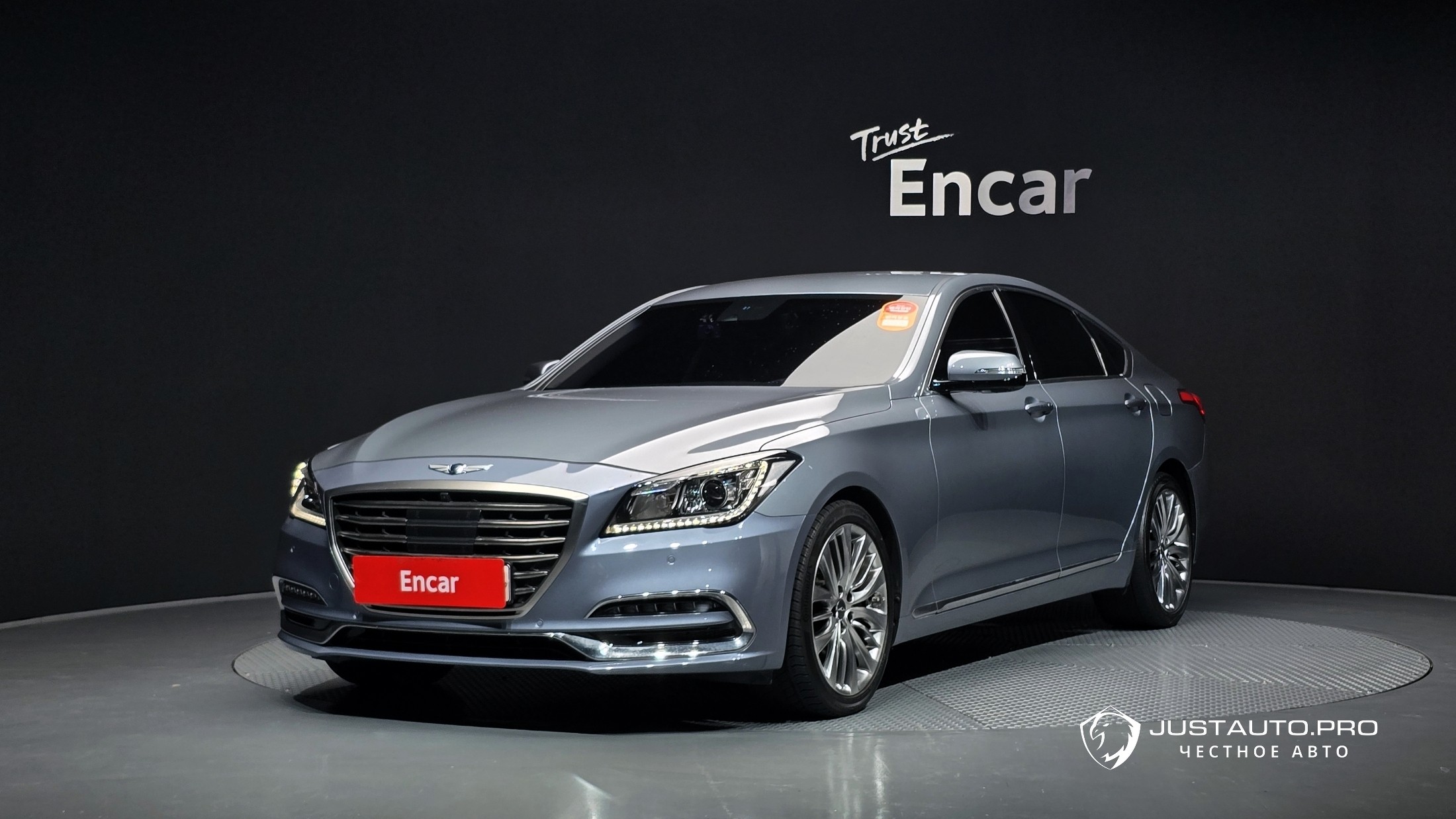 Автомобиль Genesis G80