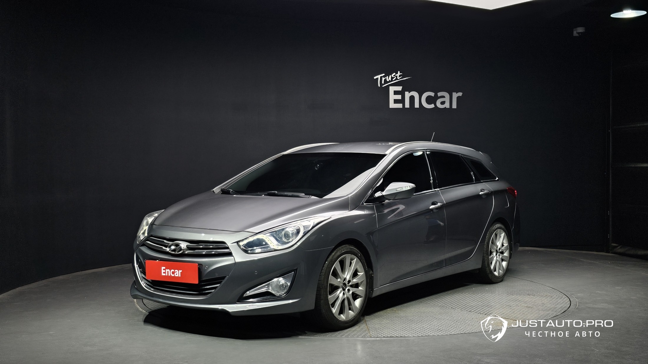 Автомобиль Hyundai i40