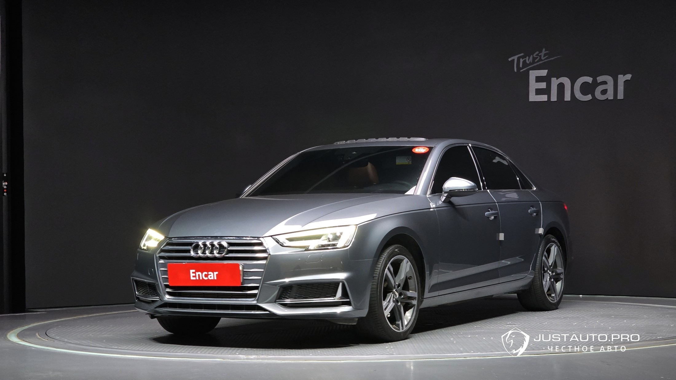 Автомобиль Audi A4