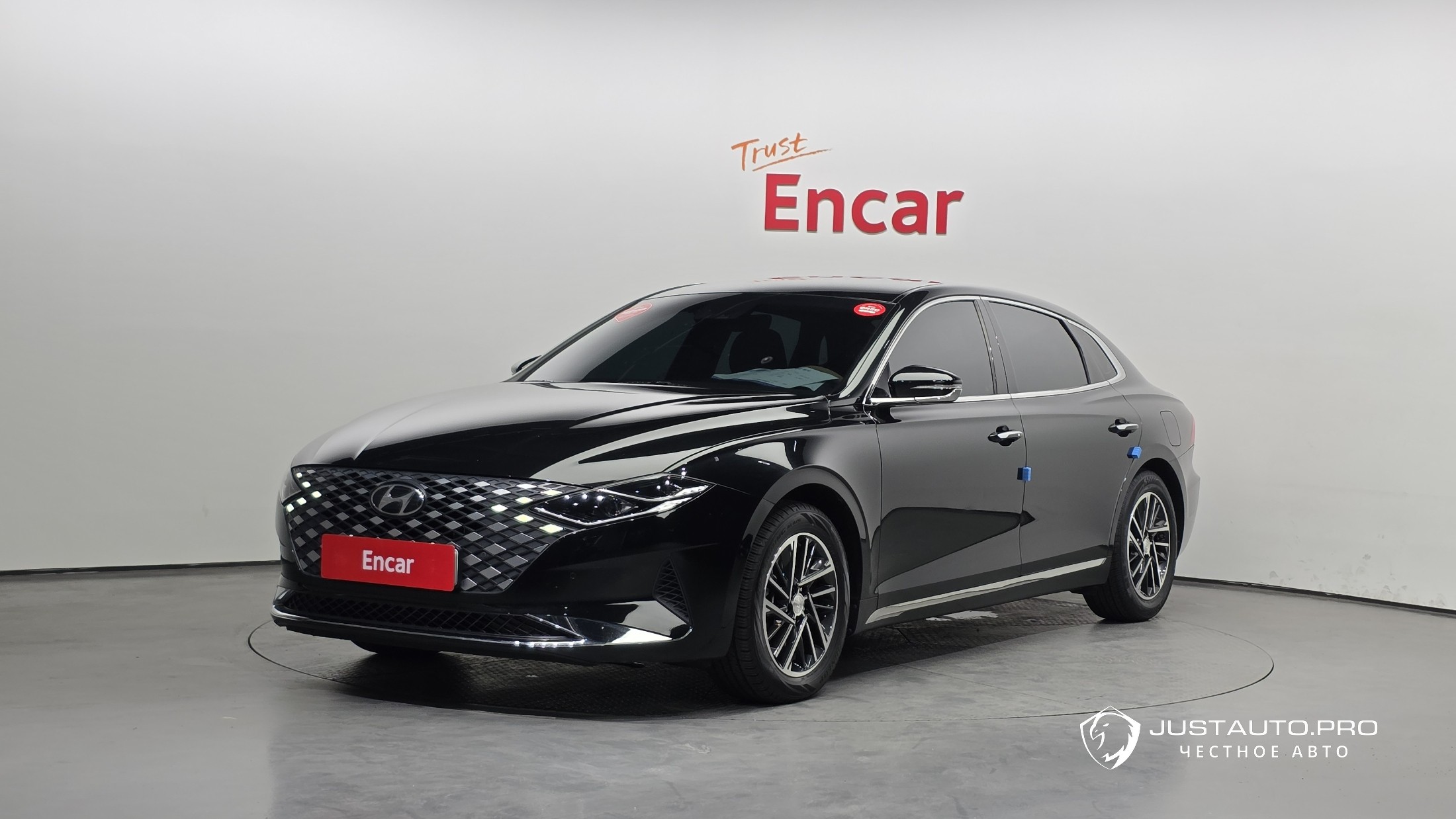 Автомобиль Hyundai Grandeur