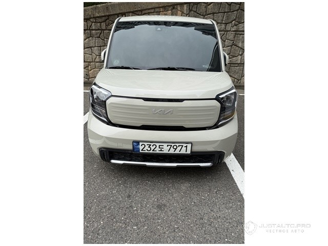 Автомобиль Kia RAY
