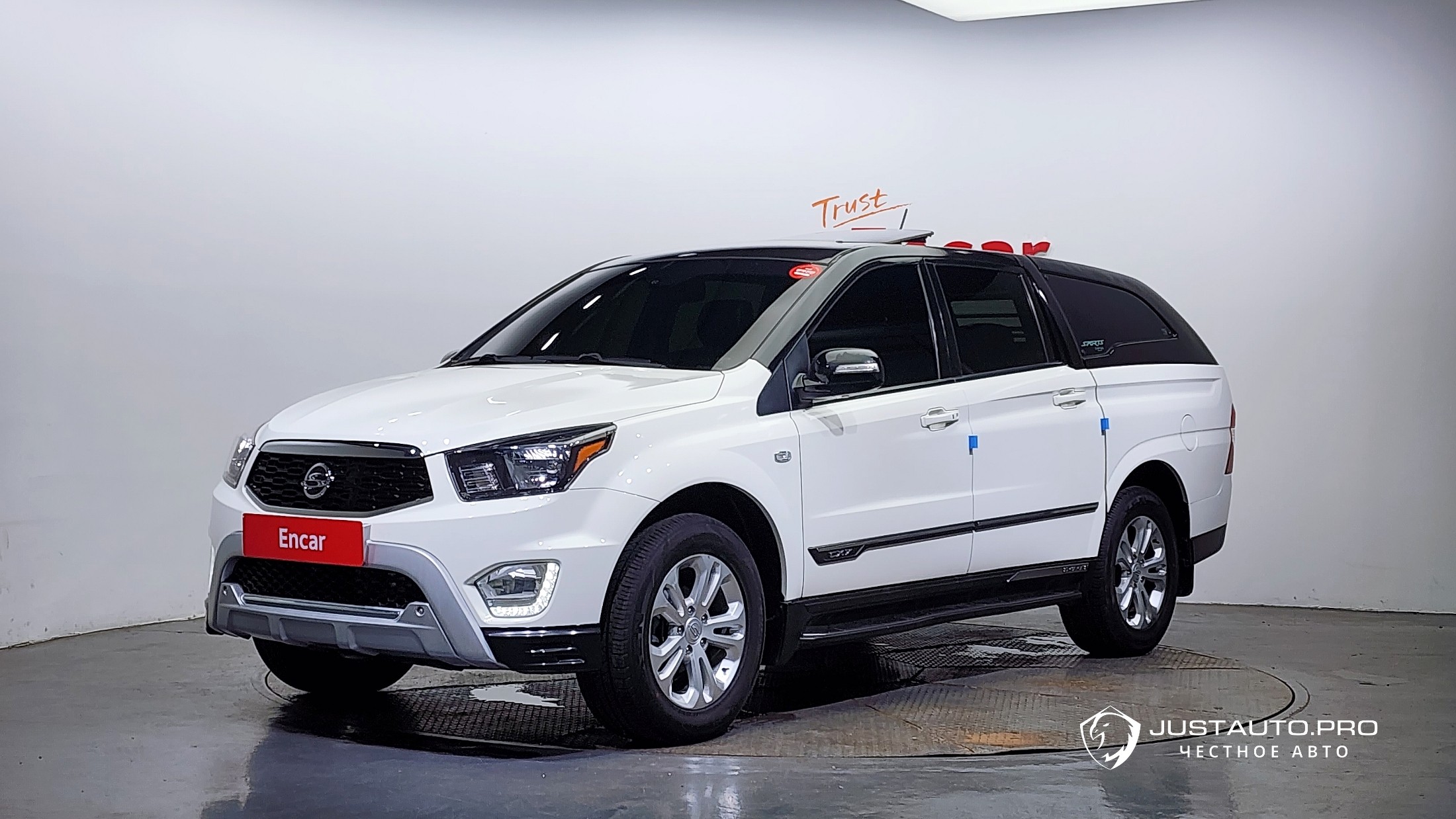 Автомобиль KG_Mobility_Ssangyong KORANDO