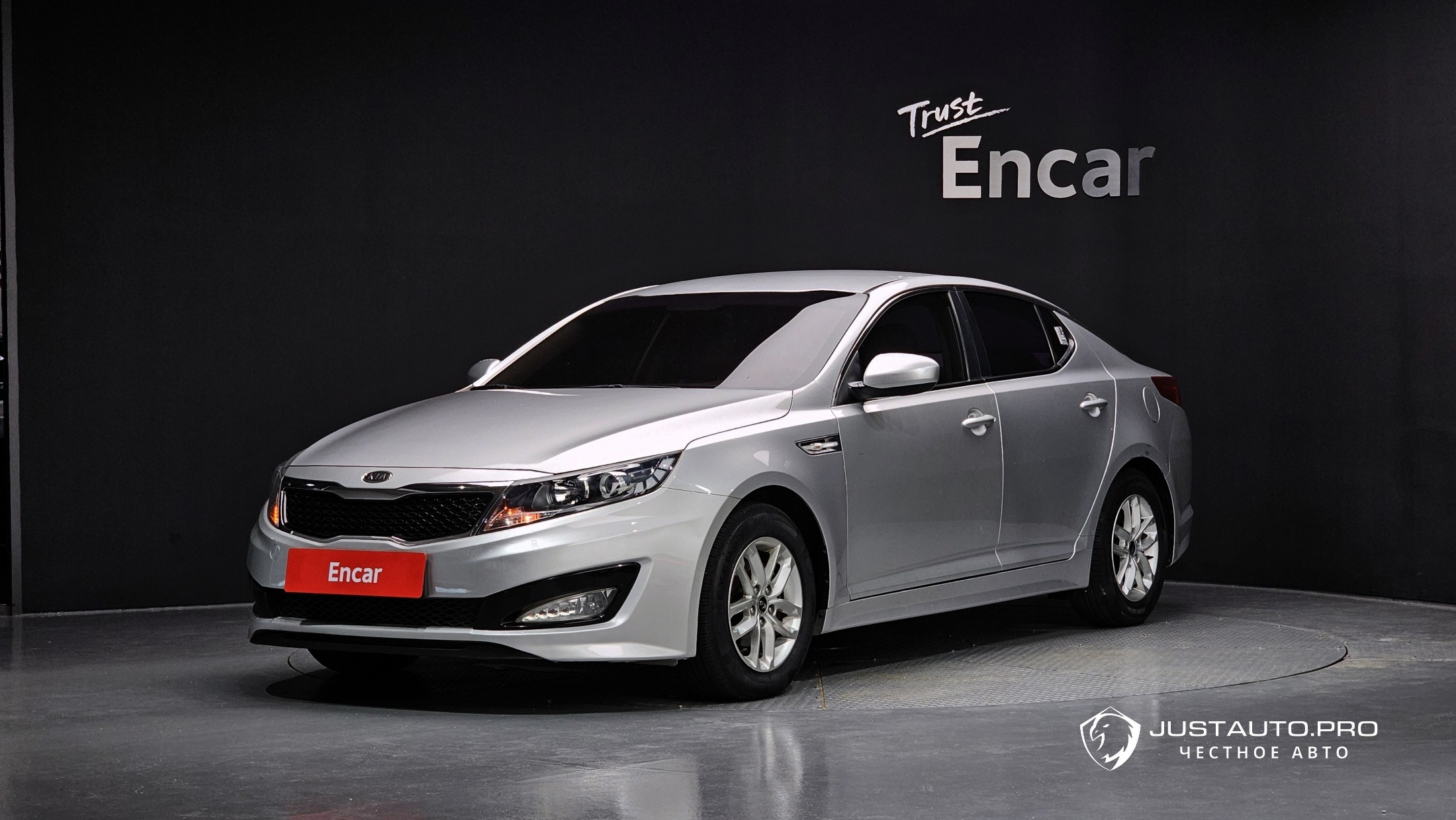 Автомобиль Kia K5