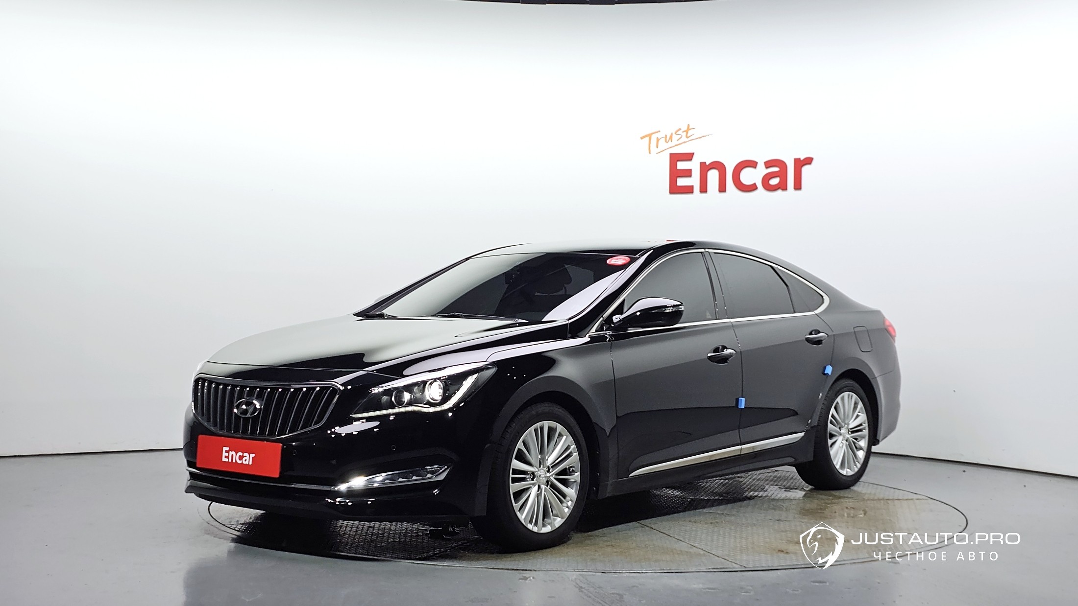 Автомобиль Hyundai Aslan