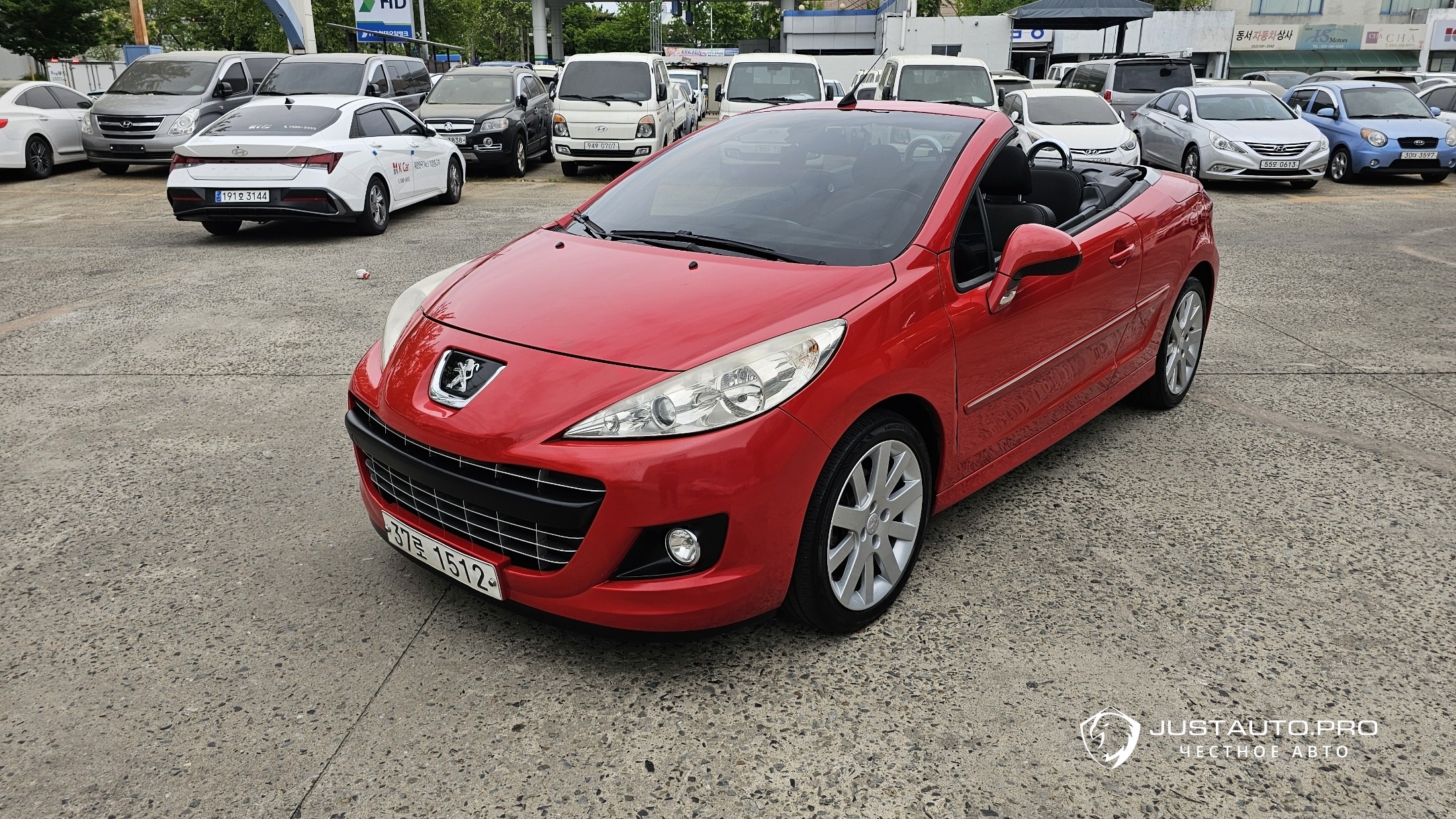 Автомобиль Peugeot 207