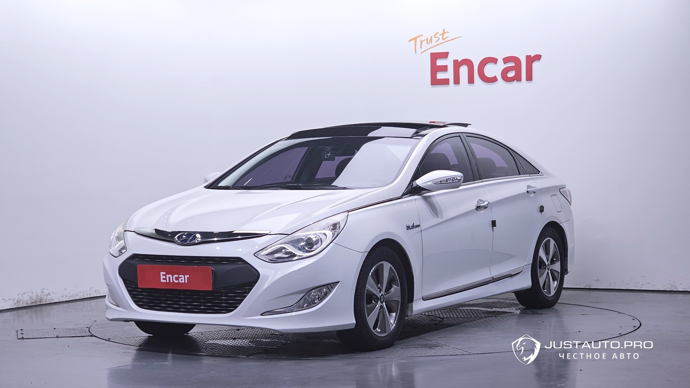 Автомобиль Hyundai Sonata