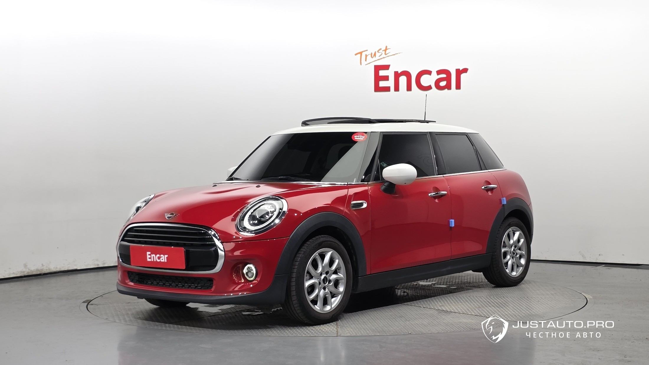 Автомобиль Mini Cooper