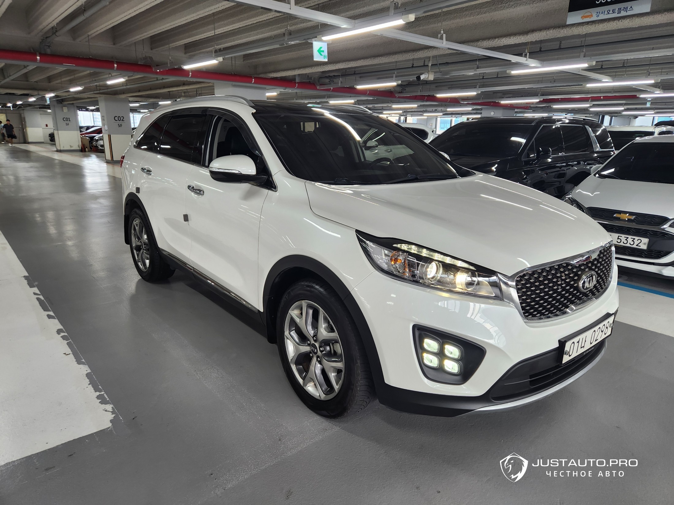 Автомобиль Kia Sorento