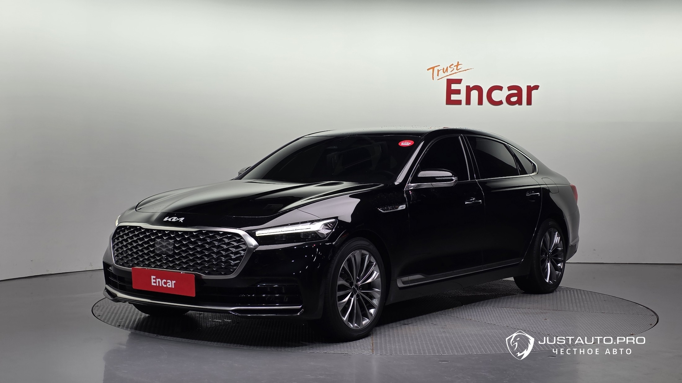 Автомобиль Kia K9