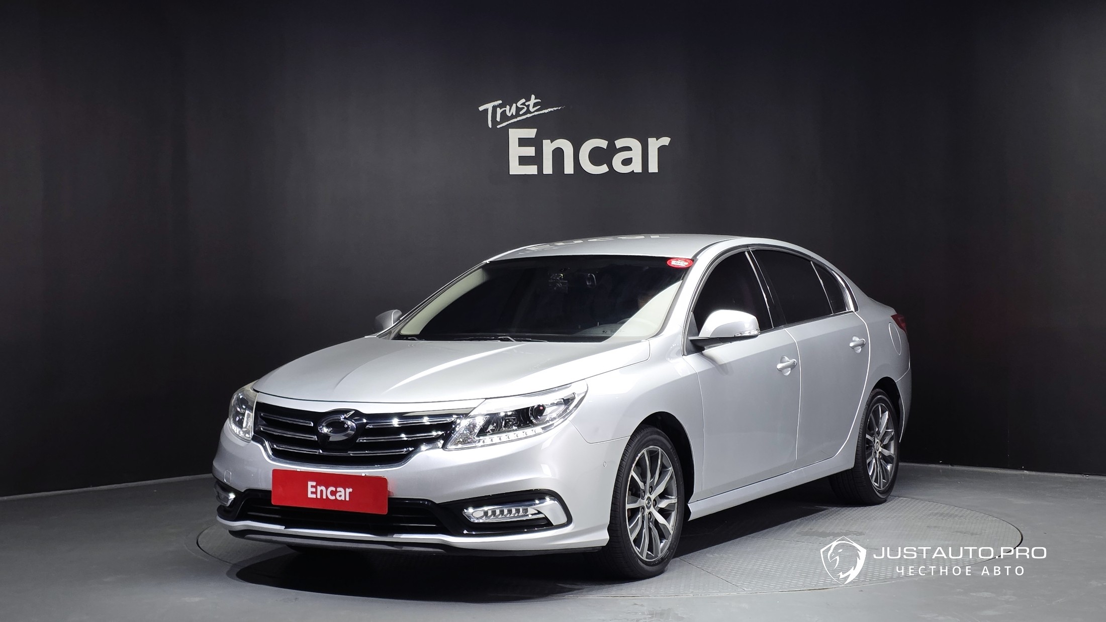 Автомобиль Renault-KoreaSamsung SM5 