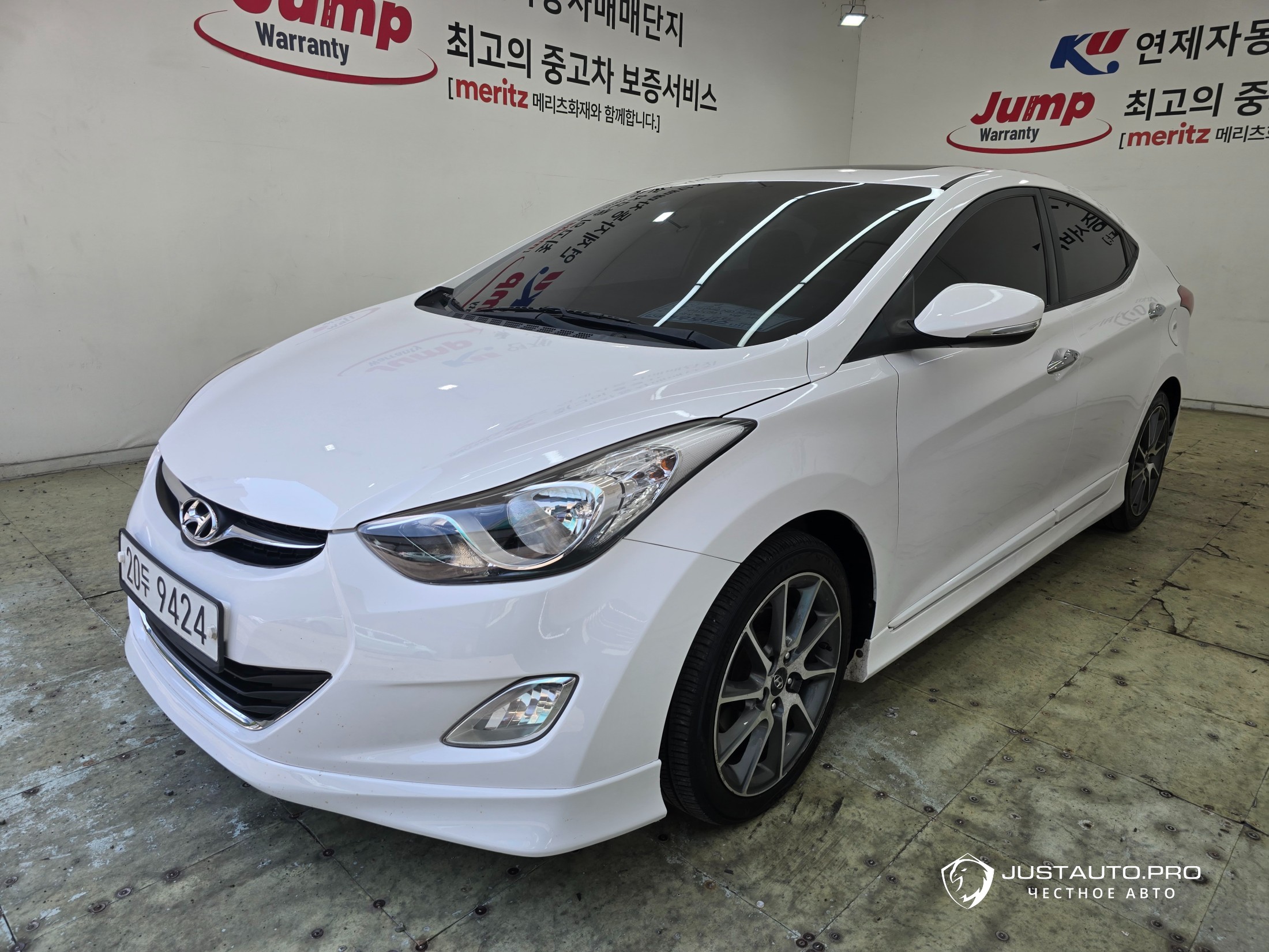 Автомобиль Hyundai AVANTE