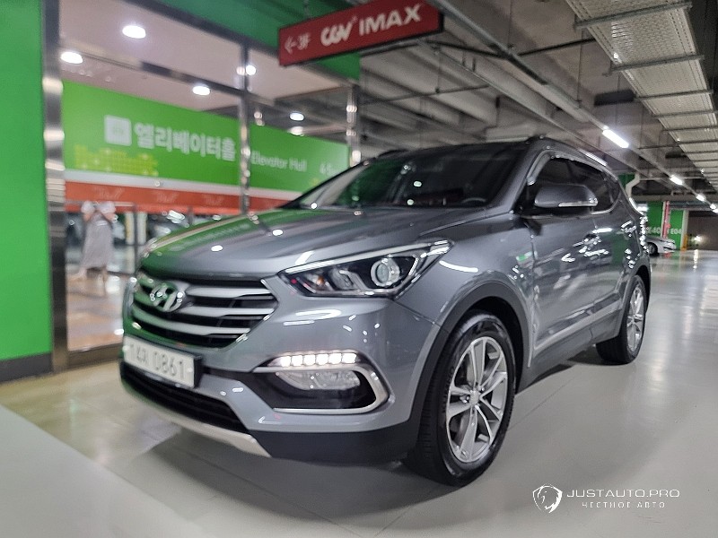 Автомобиль Hyundai Santafe