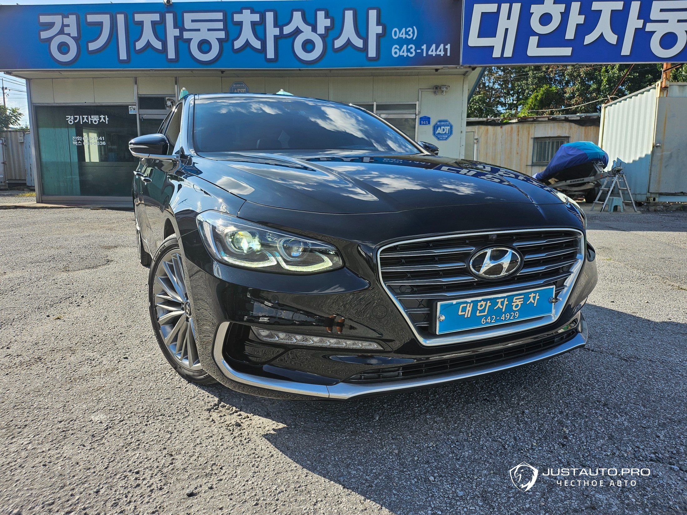 Автомобиль Hyundai Grandeur