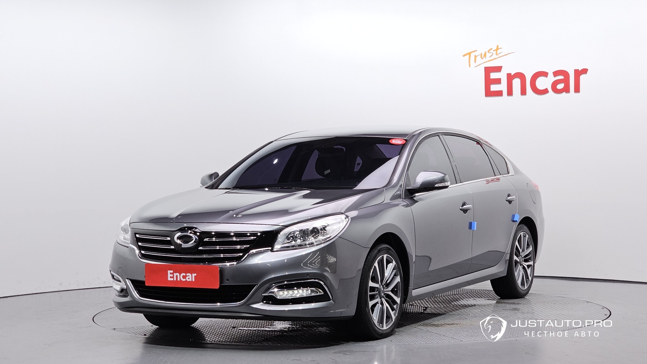 Автомобиль Renault-KoreaSamsung SM7