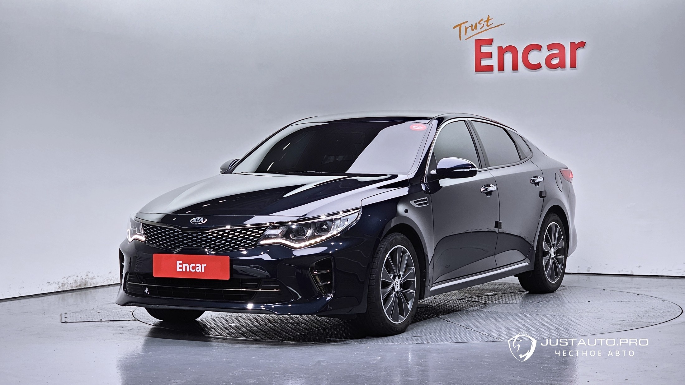Автомобиль Kia K5