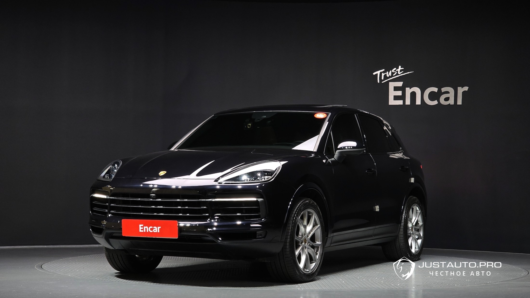 Автомобиль Porsche Cayenne