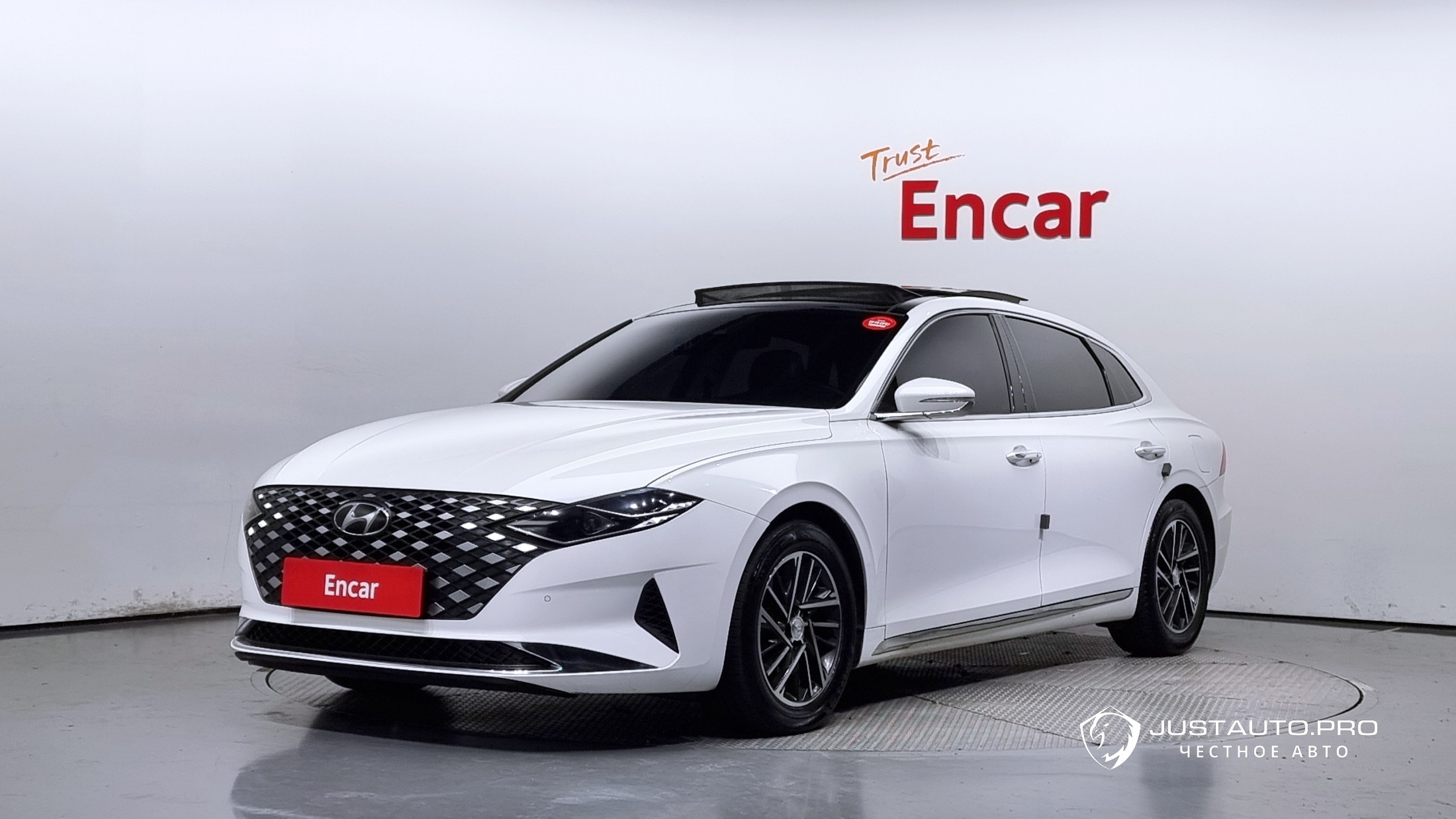 Автомобиль Hyundai Grandeur