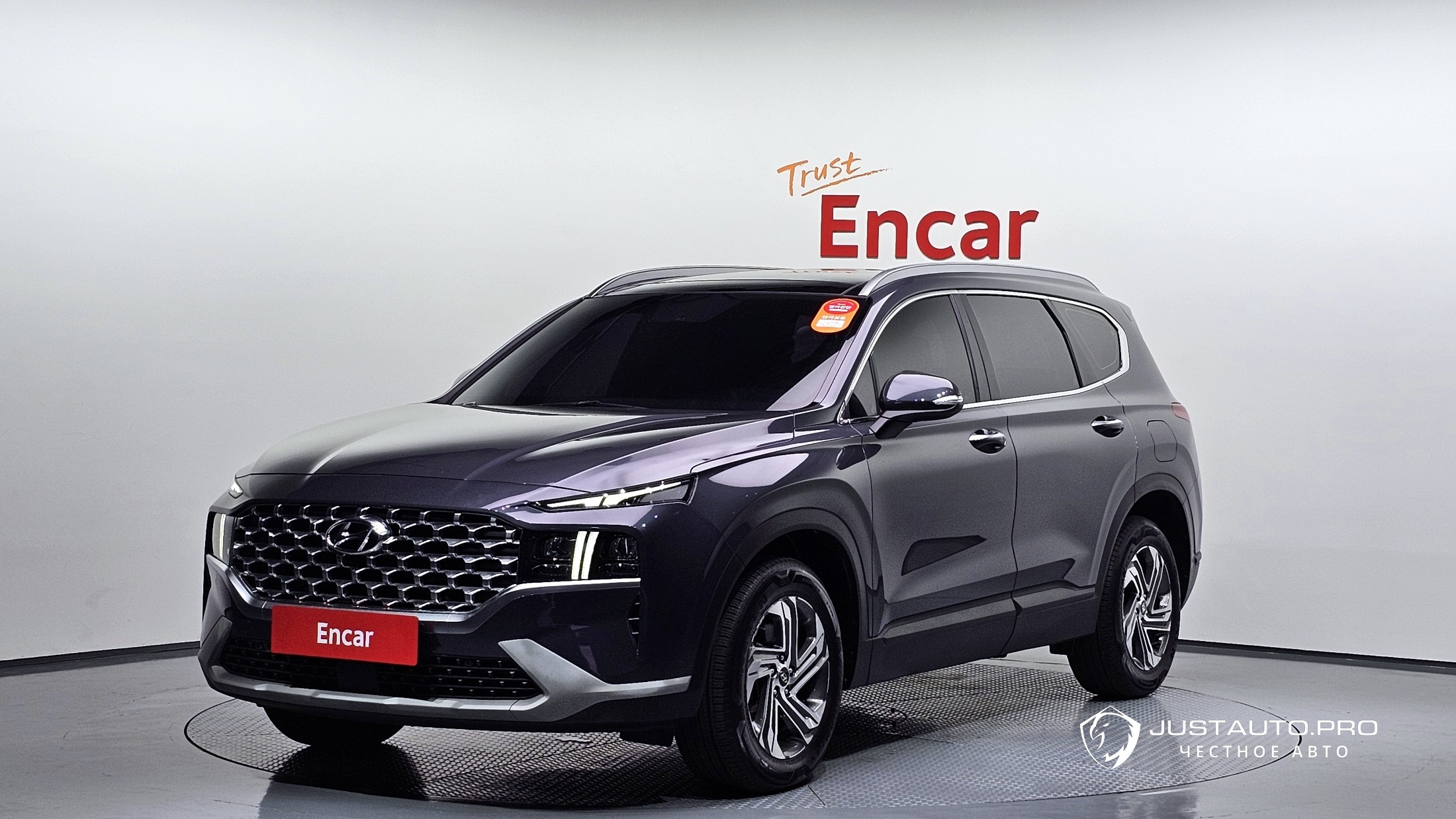 Автомобиль Hyundai Santafe