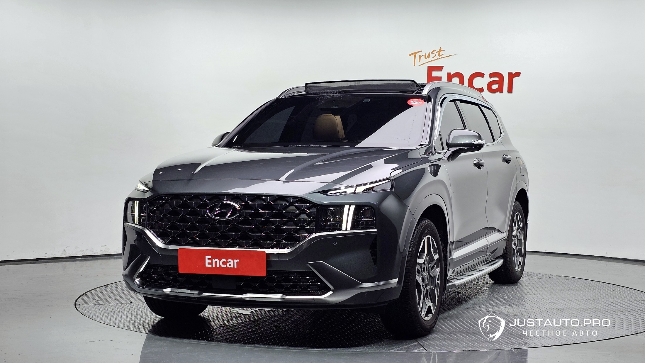 Автомобиль Hyundai Santafe