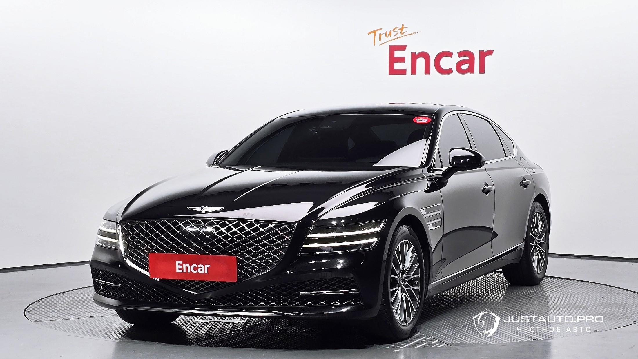 Автомобиль Genesis G80