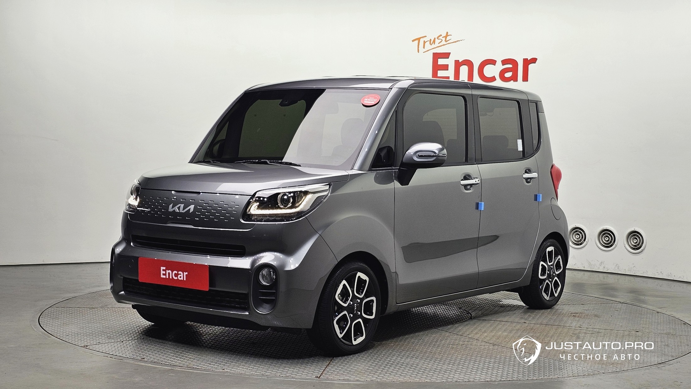Автомобиль Kia RAY