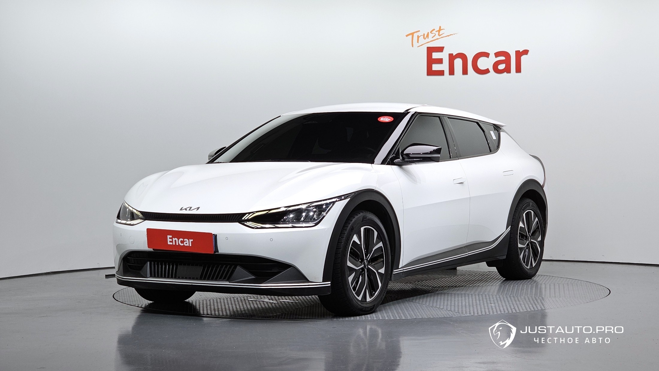 Автомобиль Kia EV6