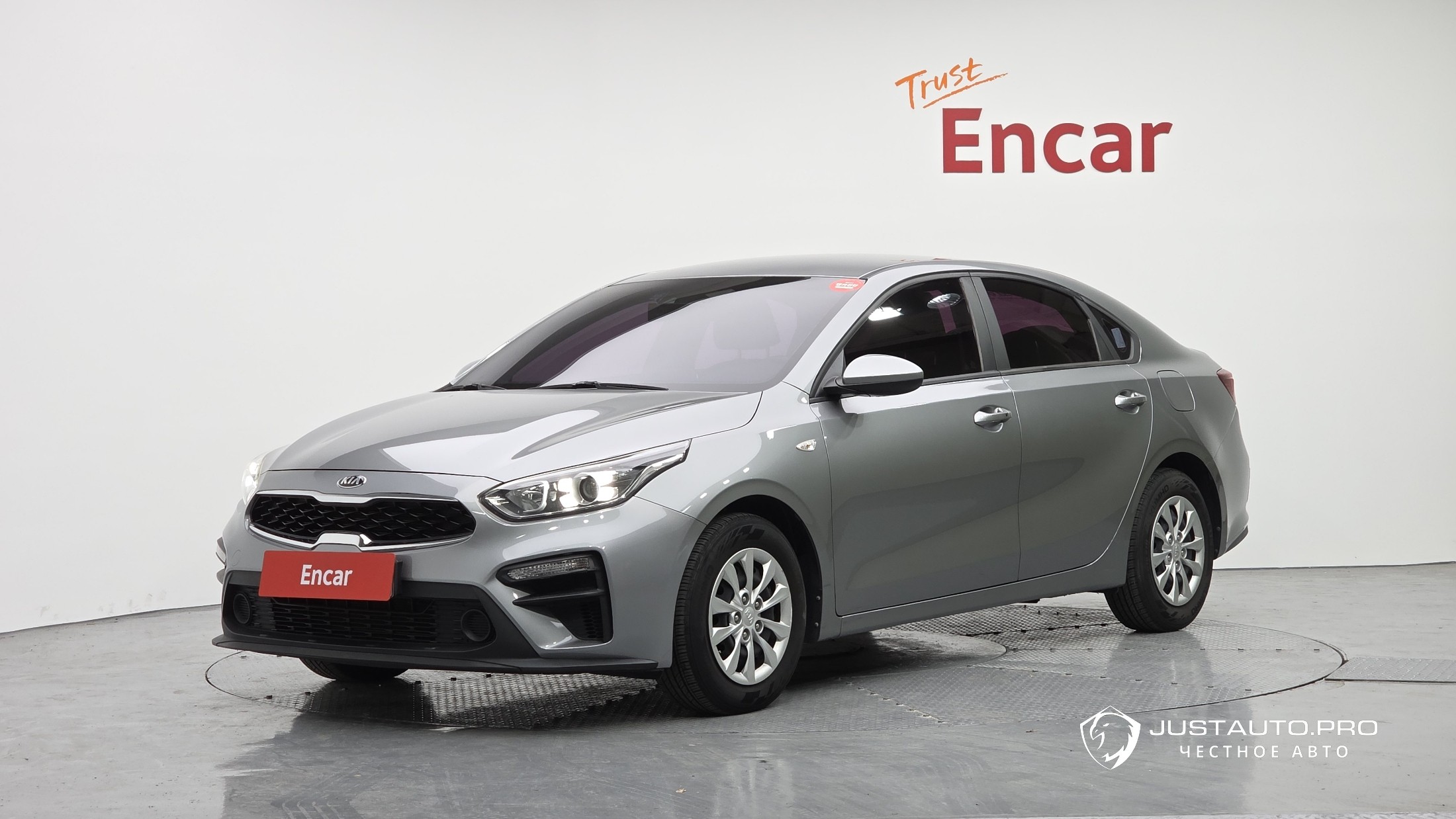 Автомобиль Kia K3