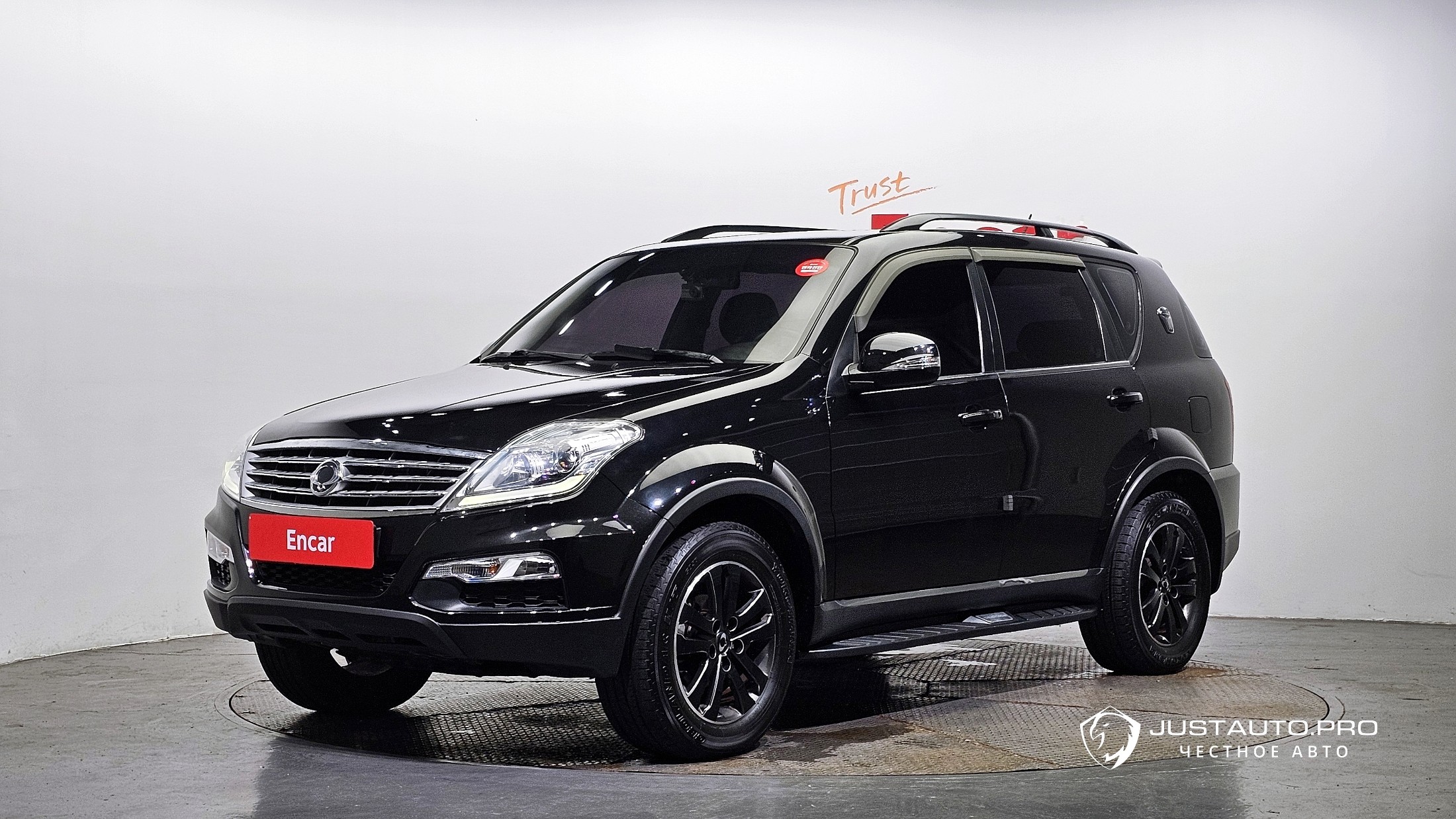 Автомобиль KG_Mobility_Ssangyong Rexton