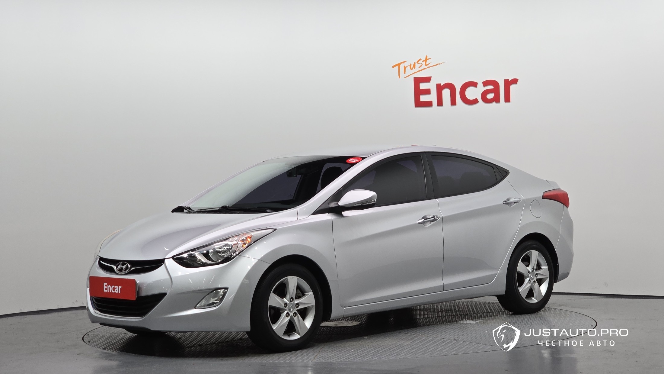 Автомобиль Hyundai AVANTE
