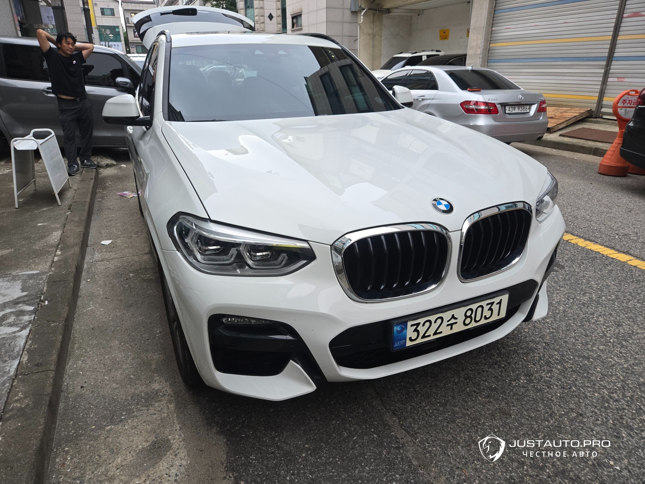 Автомобиль BMW X3