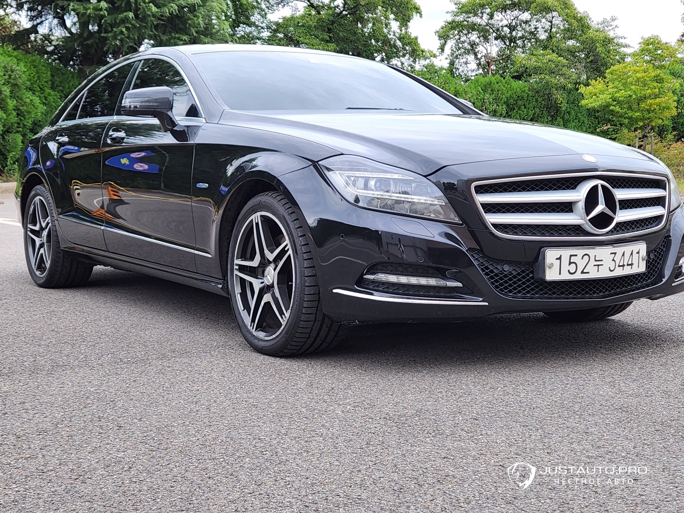 Автомобиль Mercedes-Benz CLS-Class