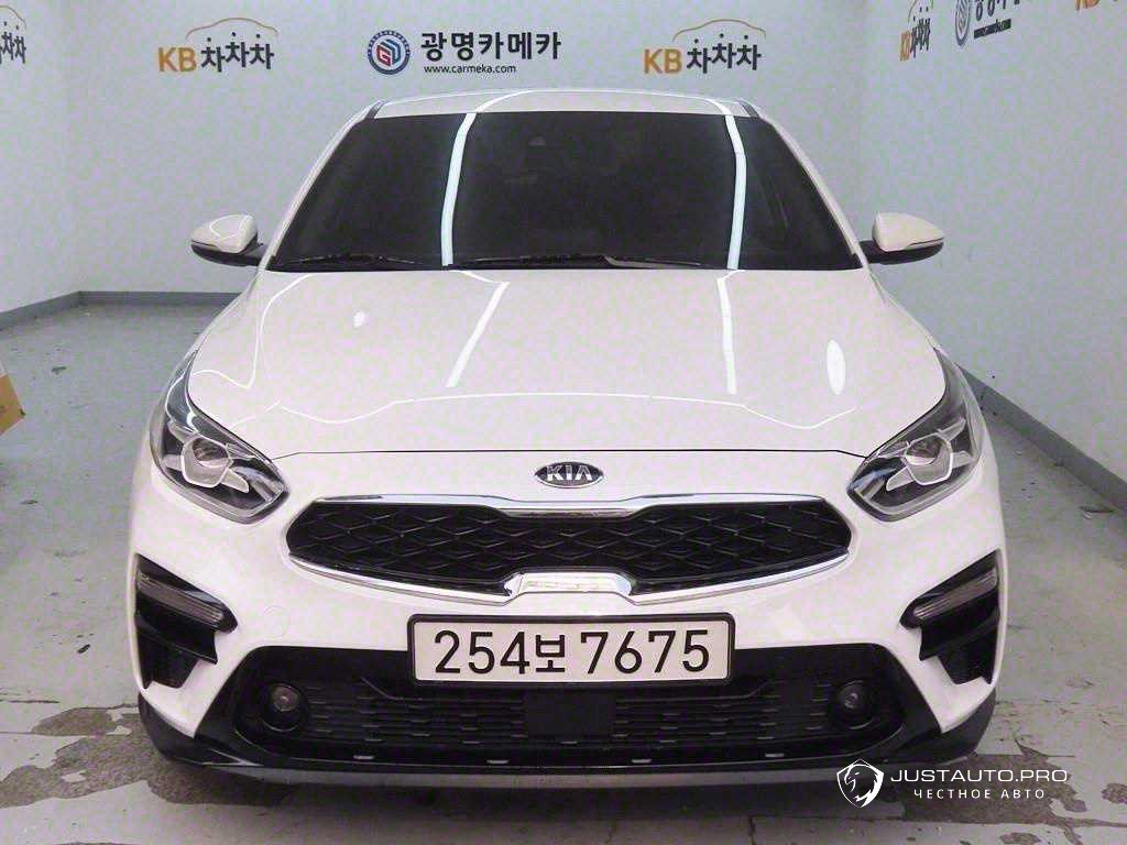 Автомобиль Kia K3