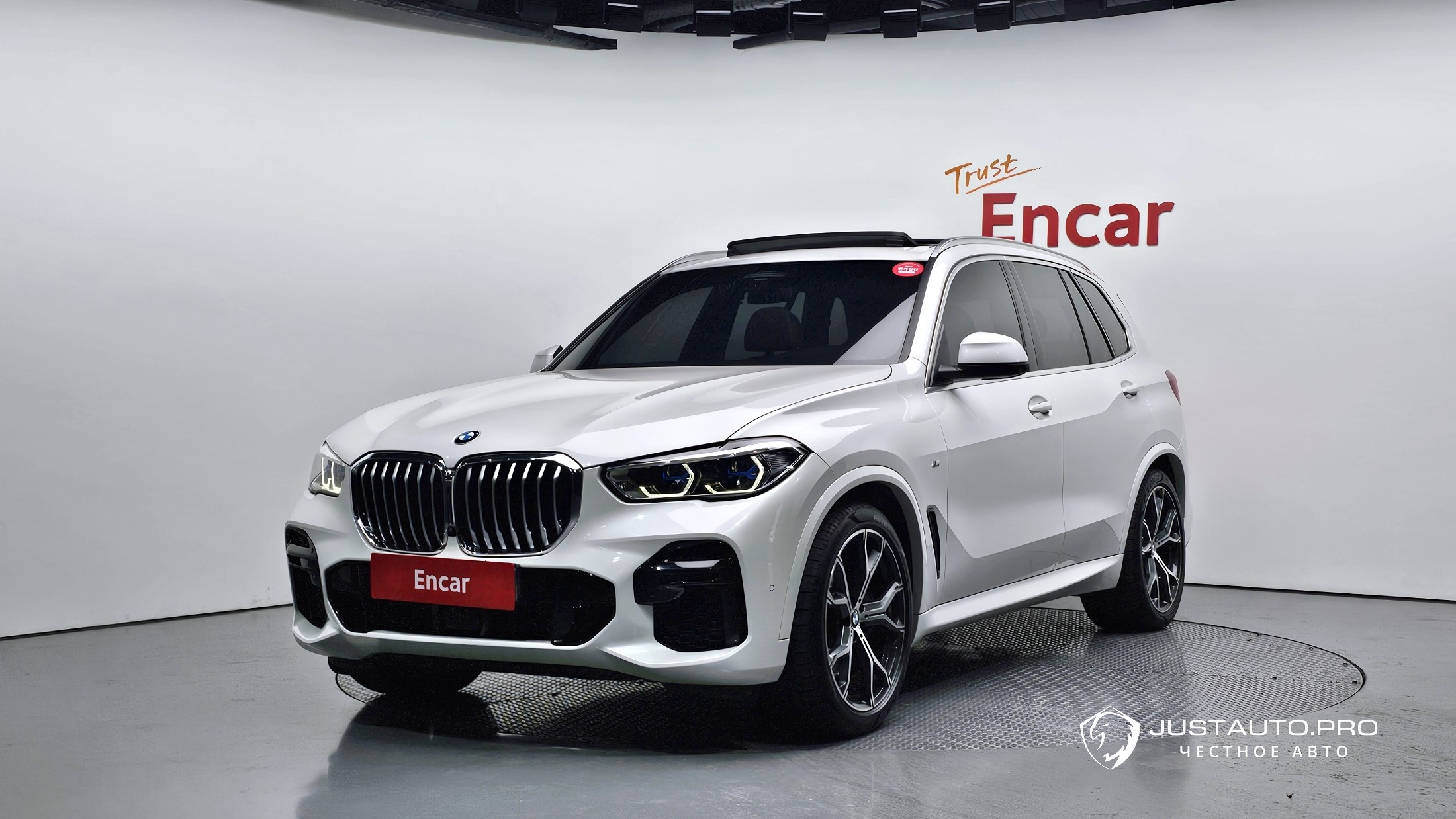 Автомобиль BMW X5