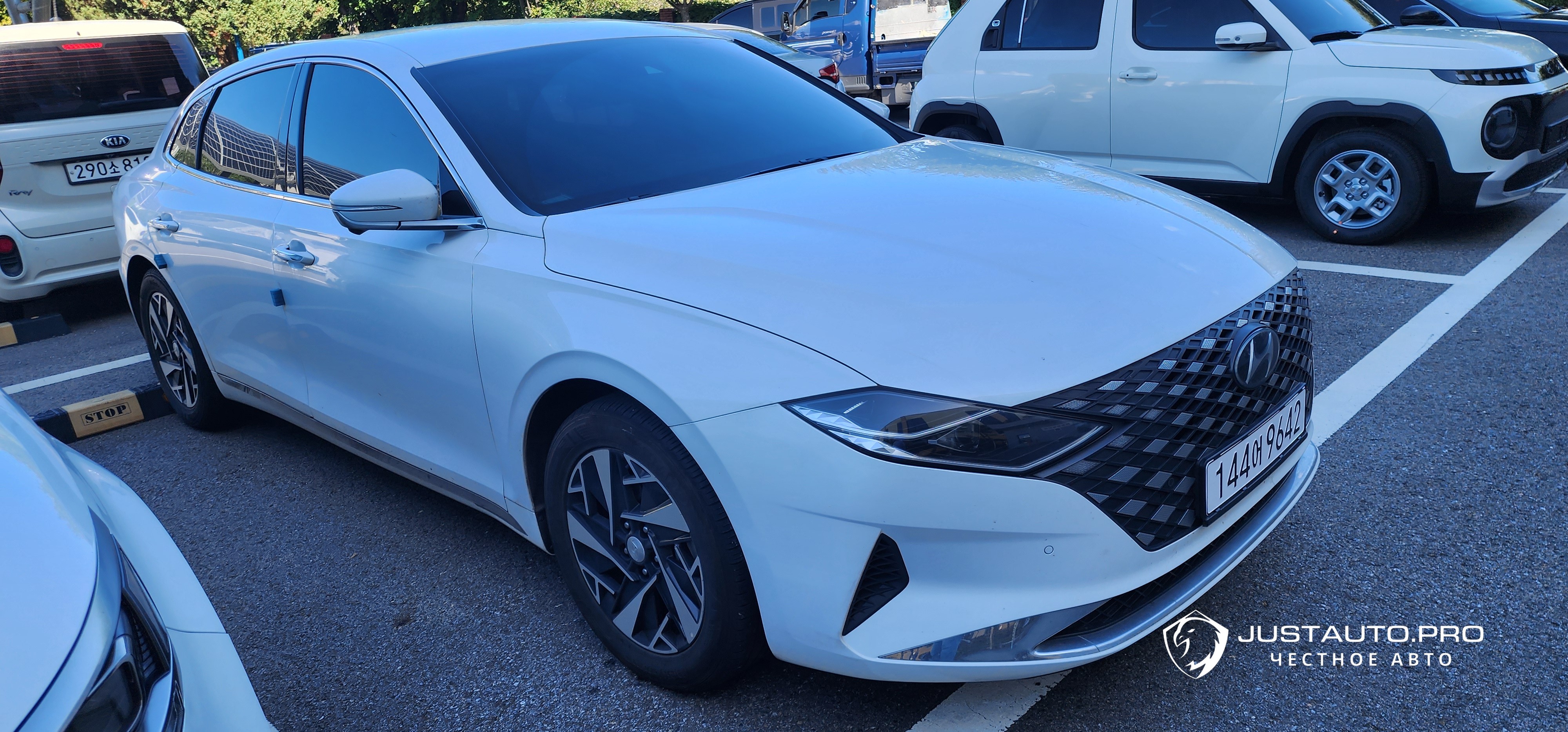 Автомобиль Hyundai Grandeur
