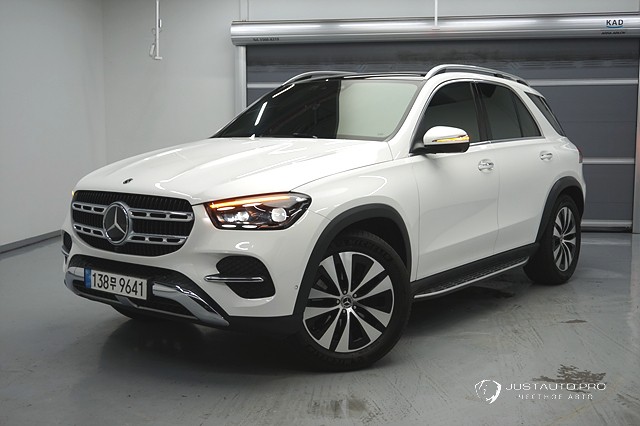 Автомобиль Mercedes-Benz GLE-Class