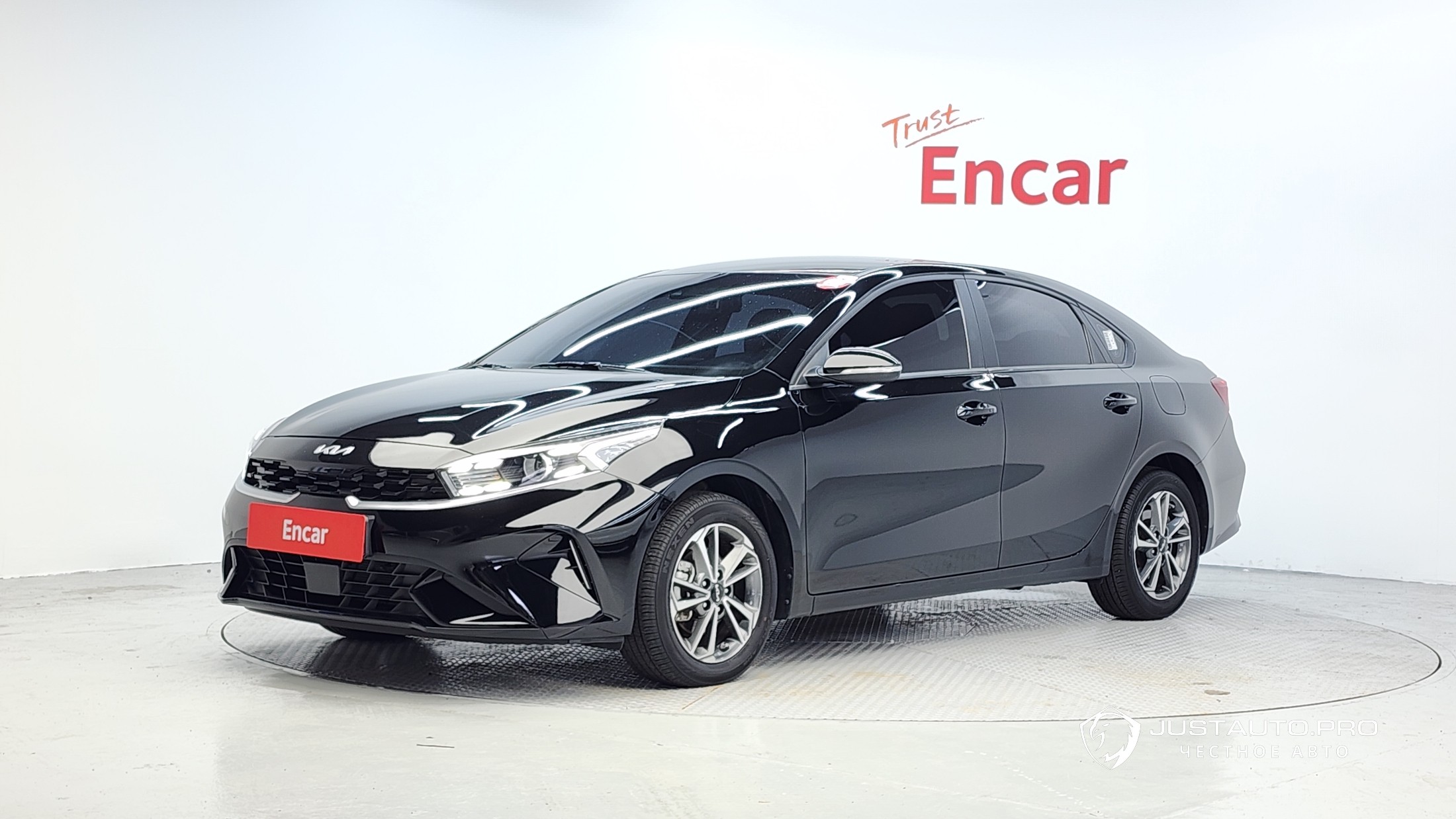 Автомобиль Kia K3