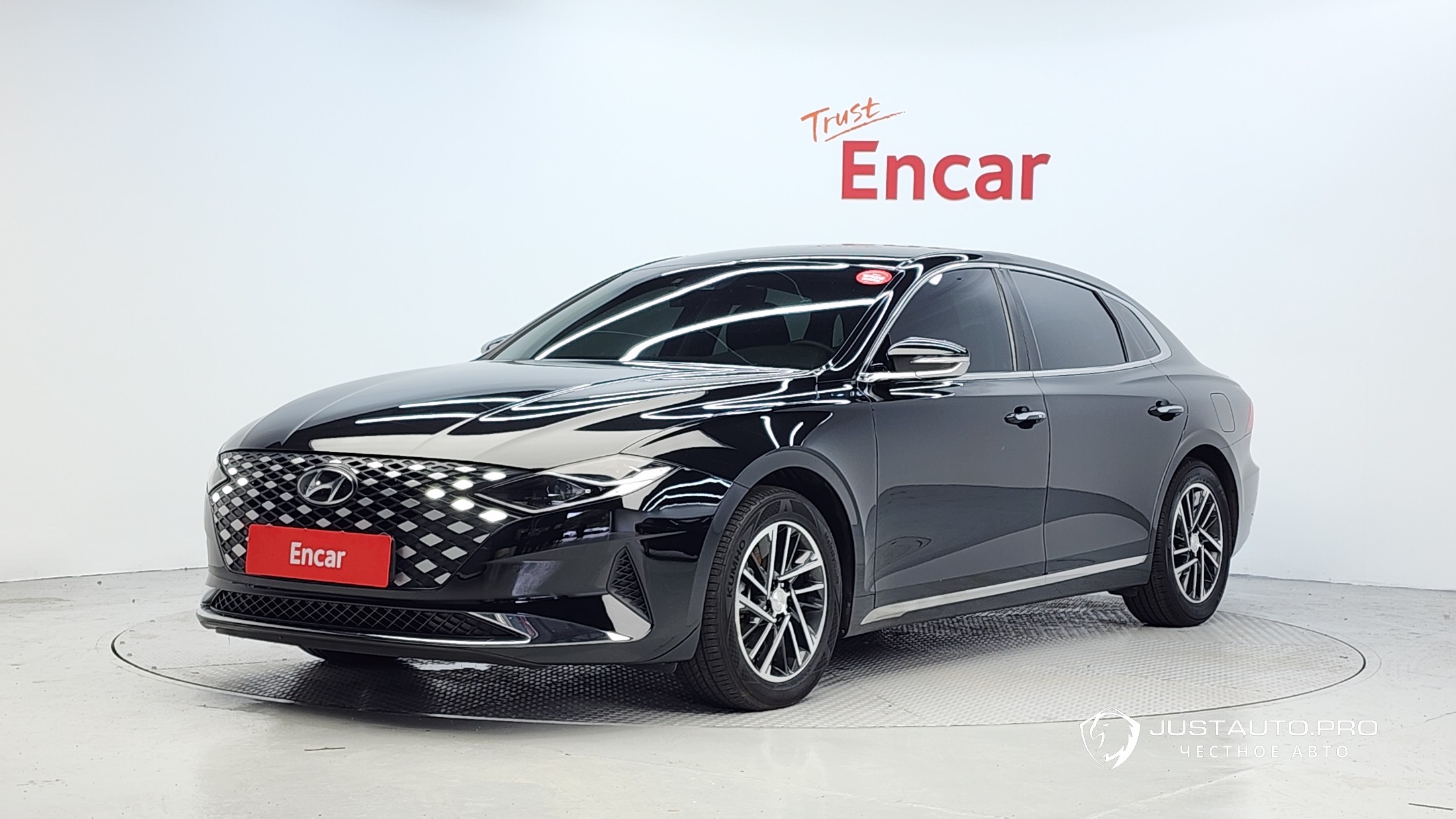 Автомобиль Hyundai Grandeur