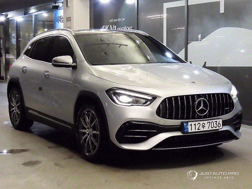 Автомобиль Mercedes-Benz GLA-Class