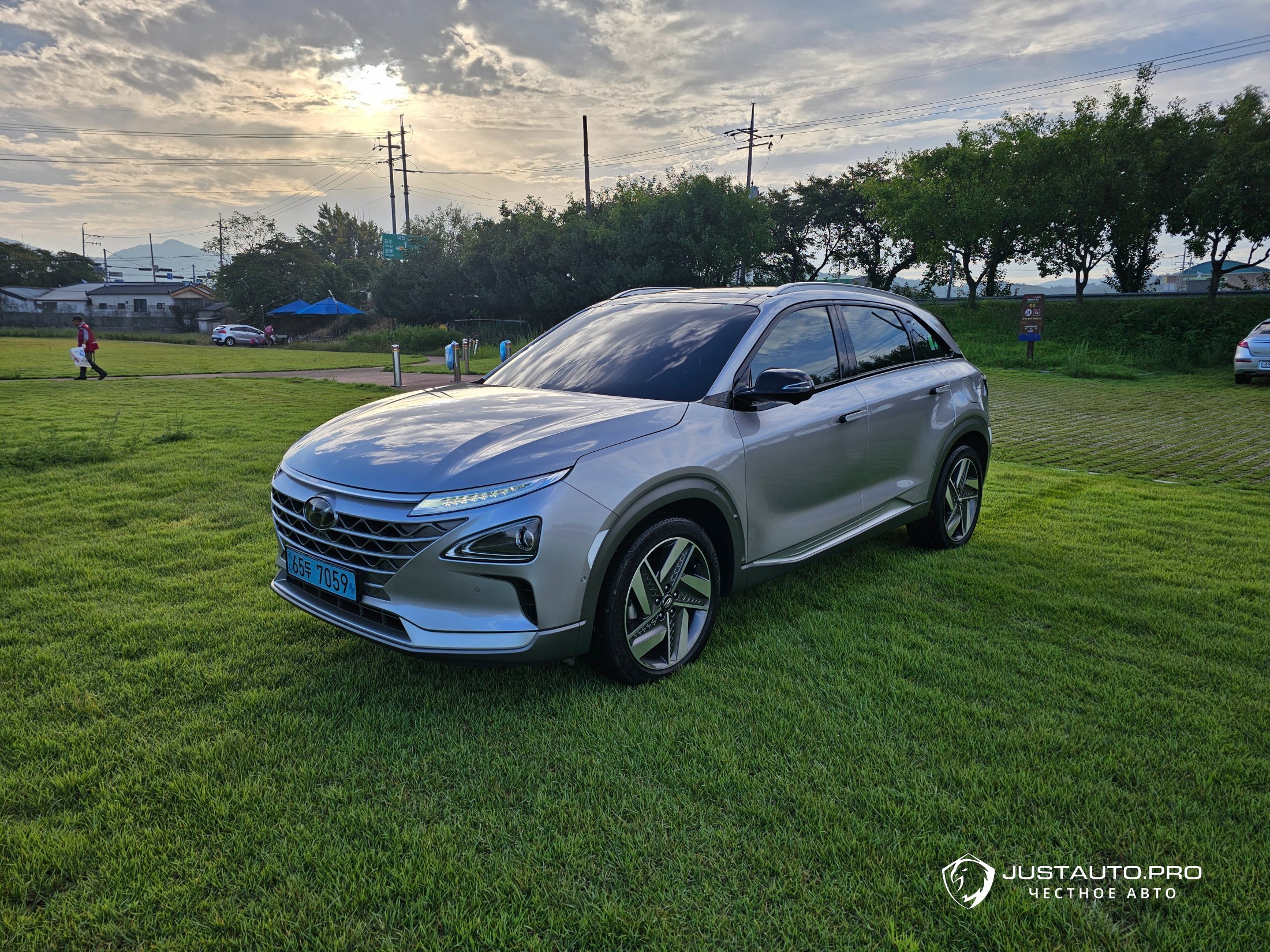 Автомобиль Hyundai Nexo