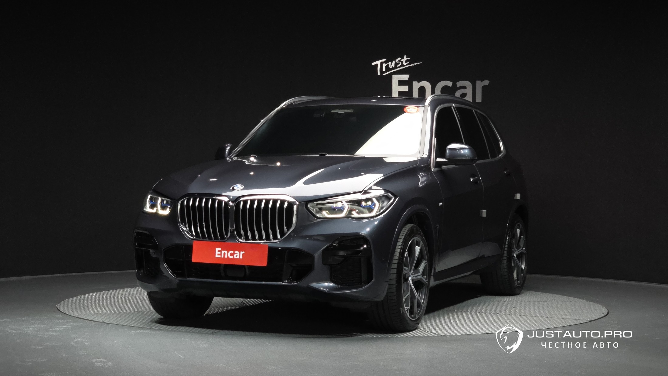 Автомобиль BMW X5