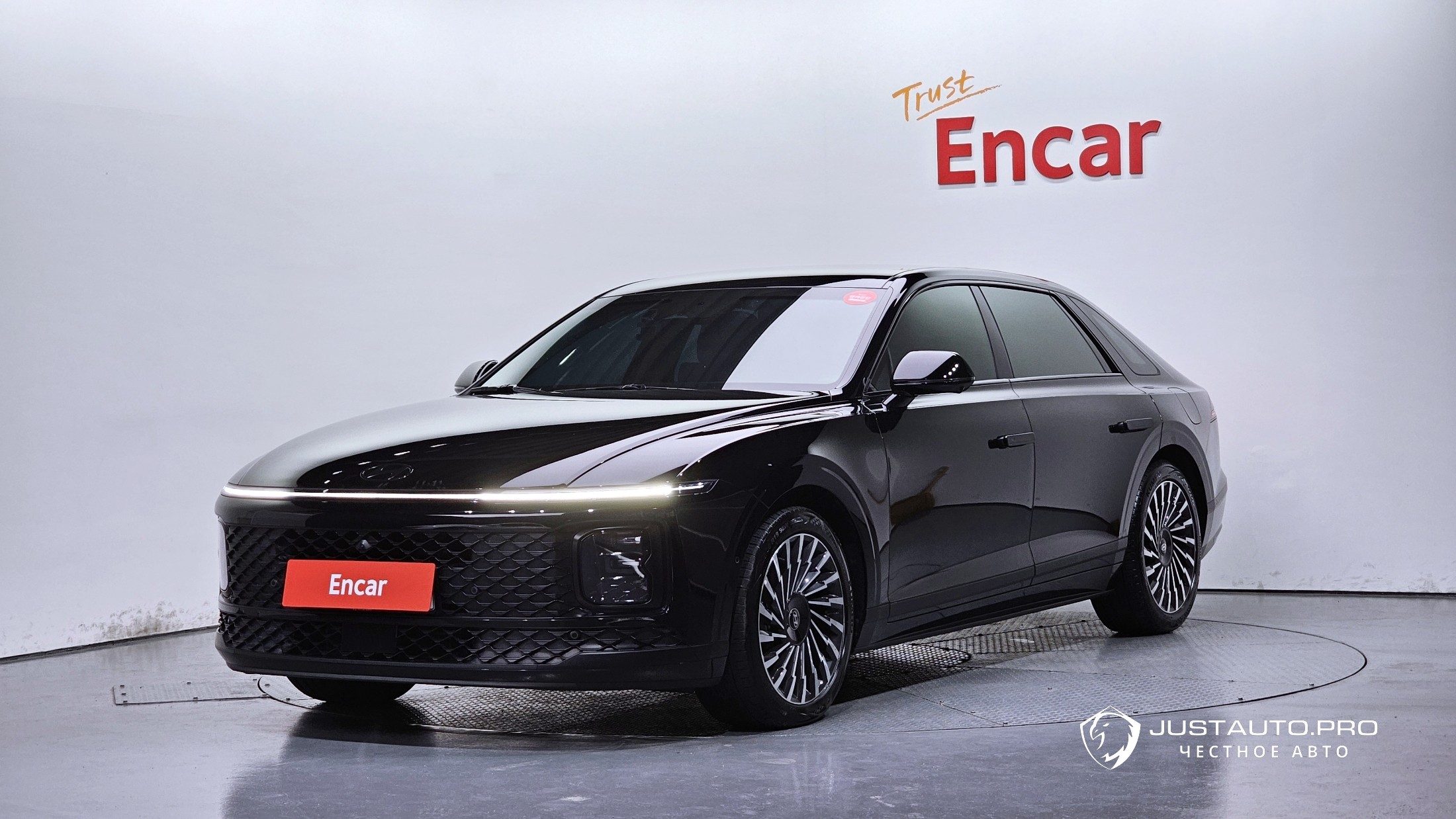 Автомобиль Hyundai Grandeur