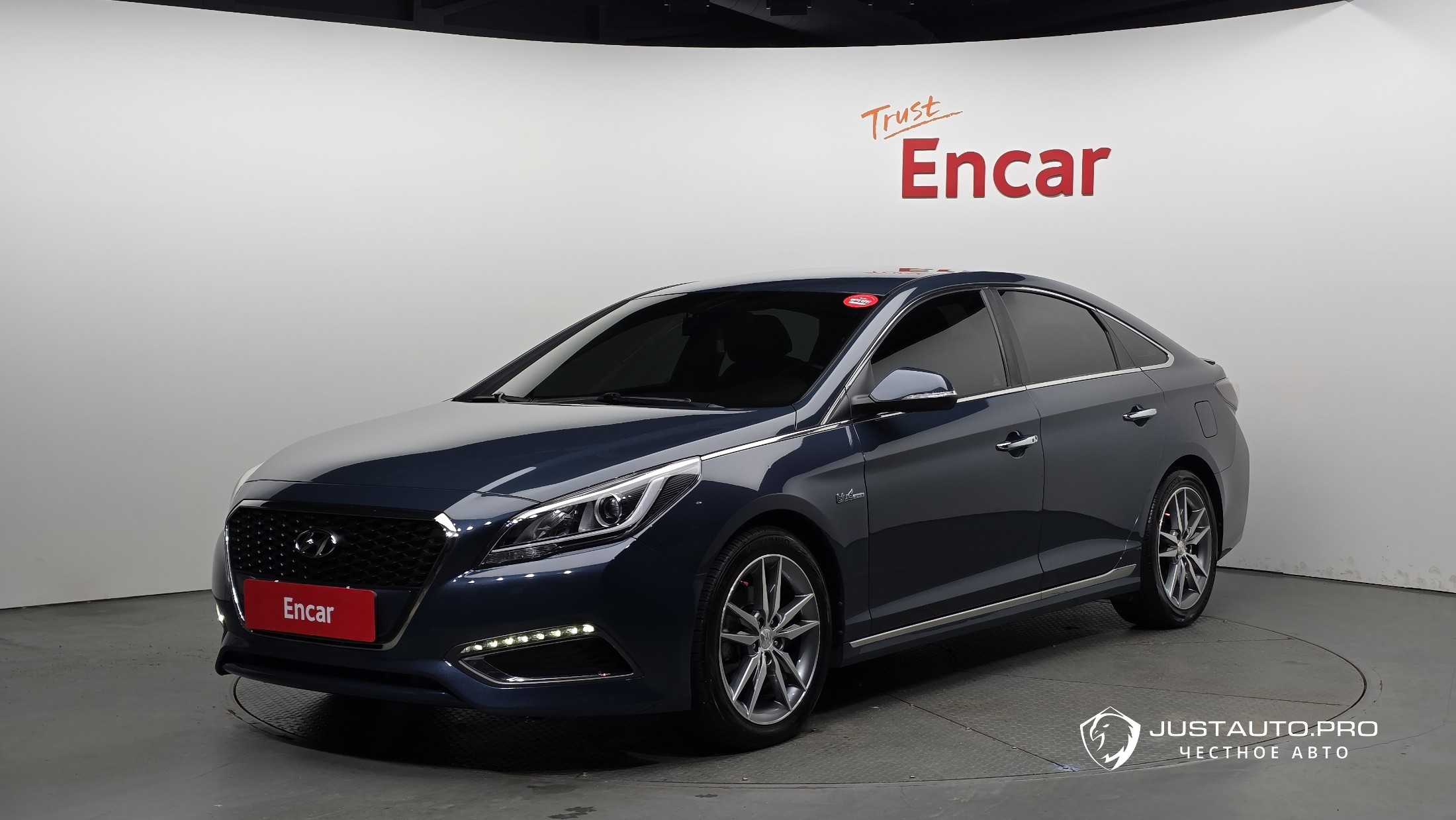 Автомобиль Hyundai Sonata
