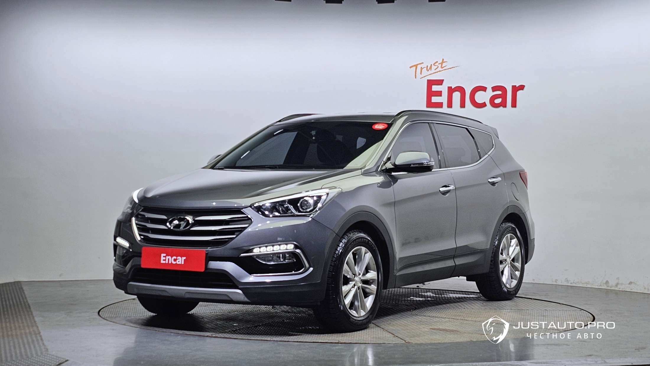 Автомобиль Hyundai Santafe