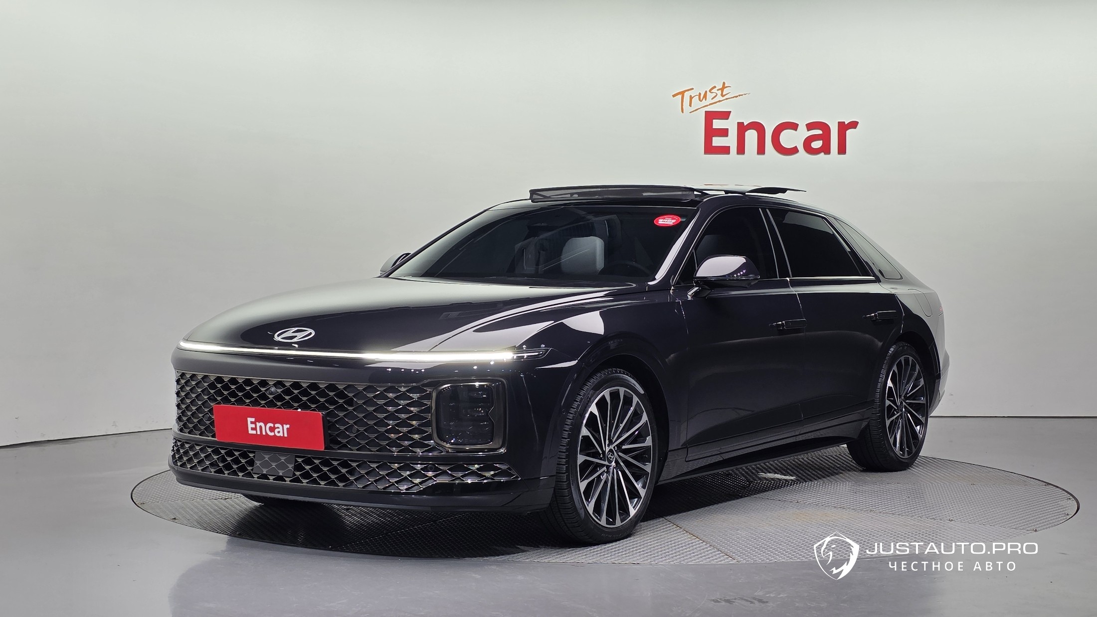 Автомобиль Hyundai Grandeur
