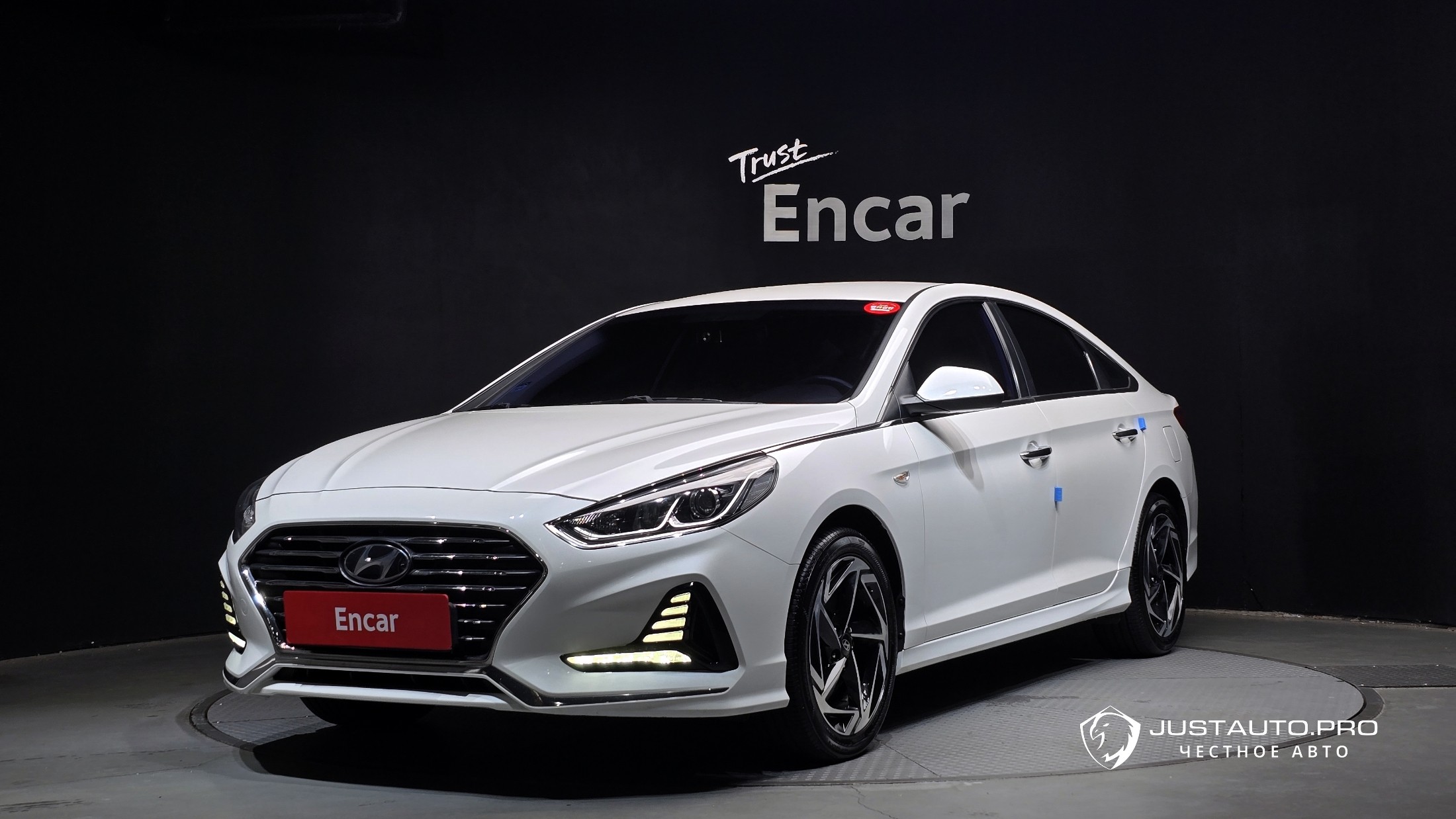Автомобиль Hyundai Sonata