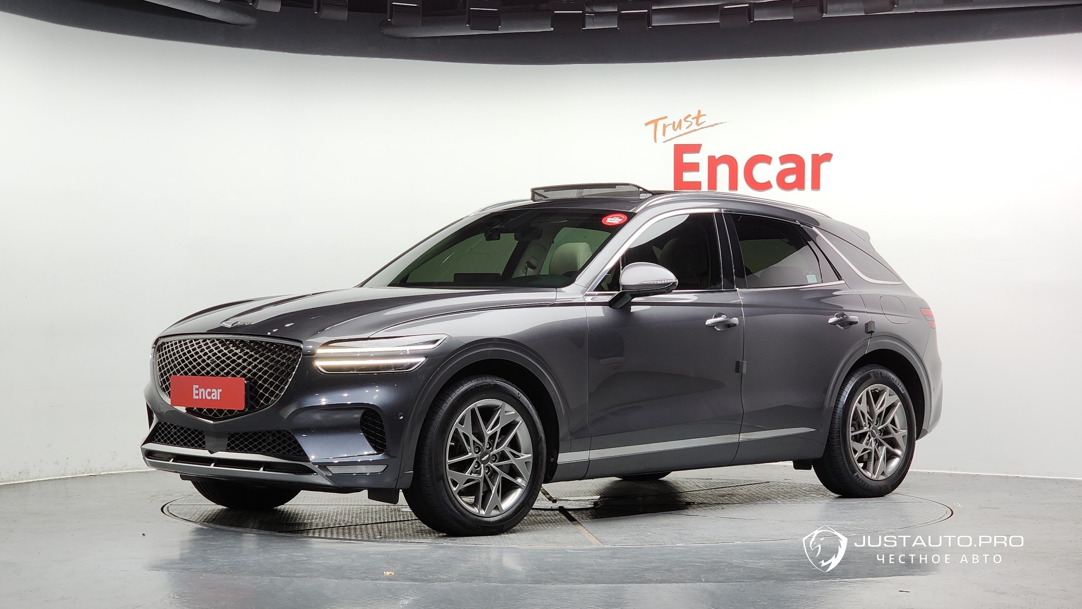 Автомобиль Genesis GV70