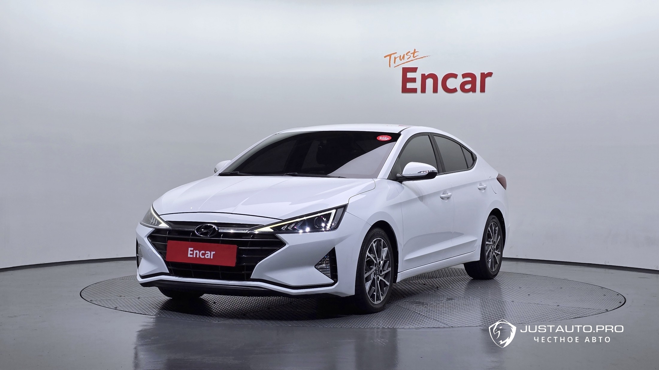 Автомобиль Hyundai AVANTE