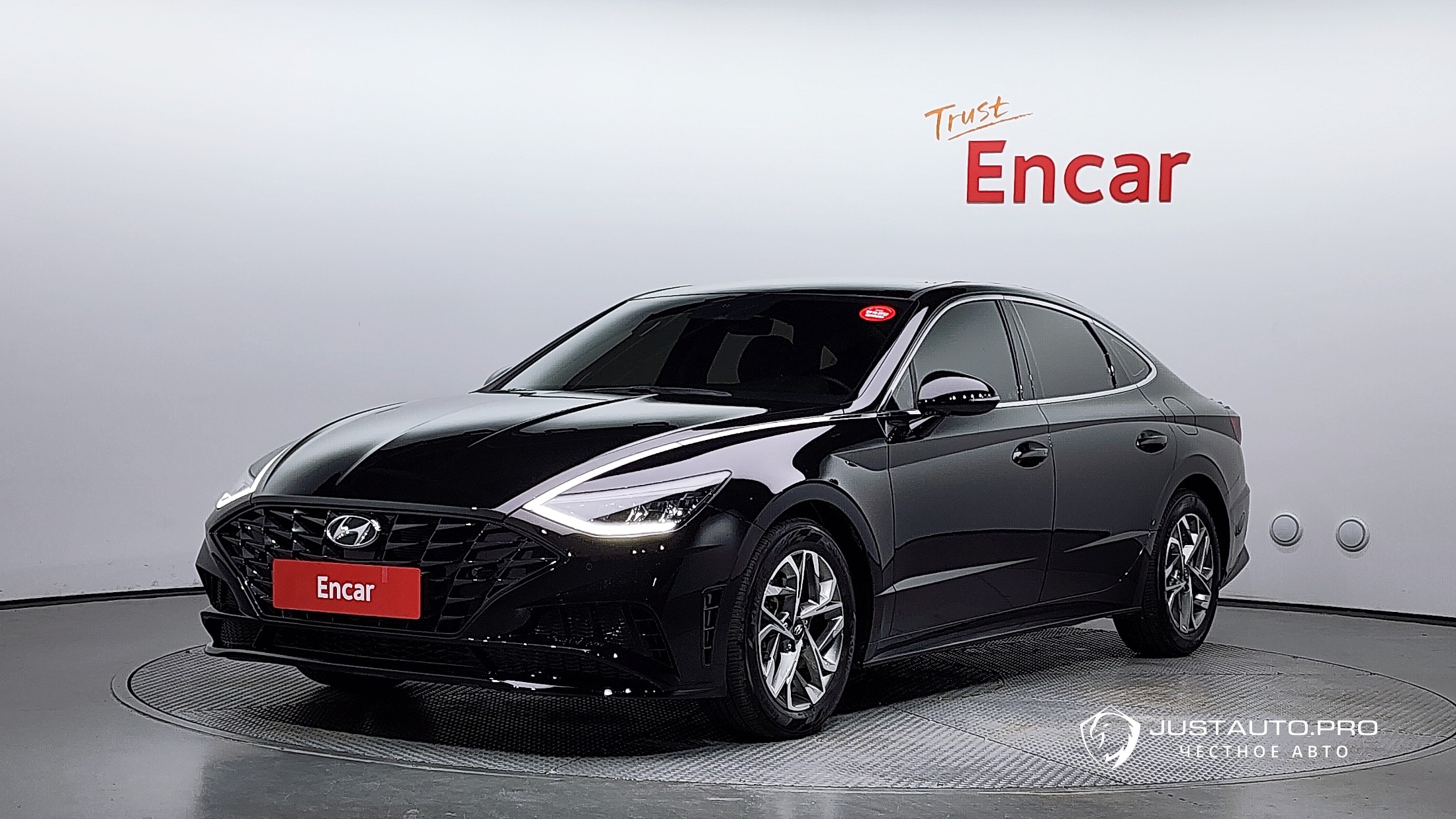 Автомобиль Hyundai Sonata