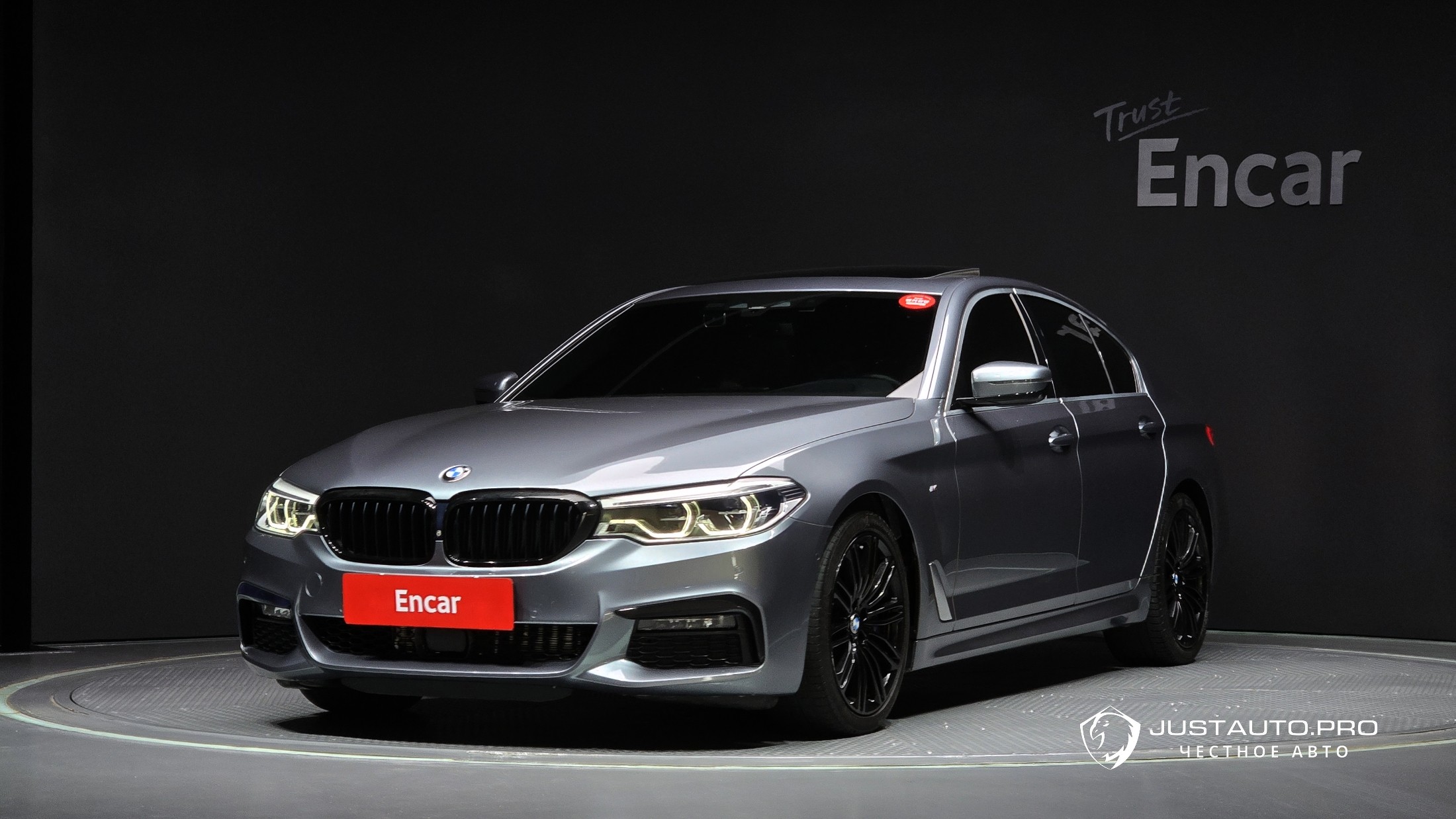 Автомобиль BMW 5-Series
